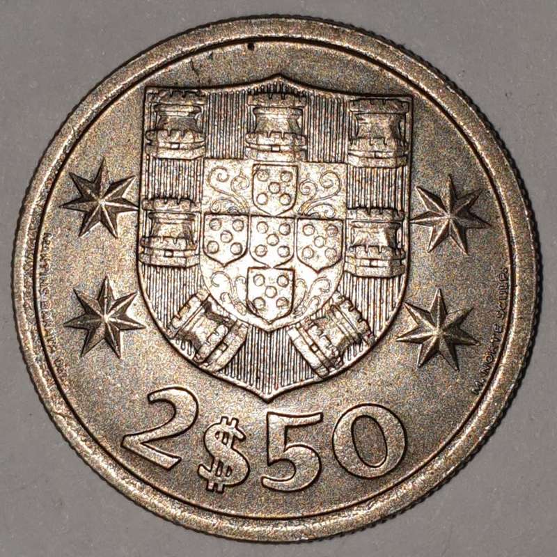 1967 - 2.5 ESCUDOS - 2$50 - 2 1/2 - PORTUGAL - PORTUGUESA - KM#590 - COPPER-NICKEL - PORTUGUESE